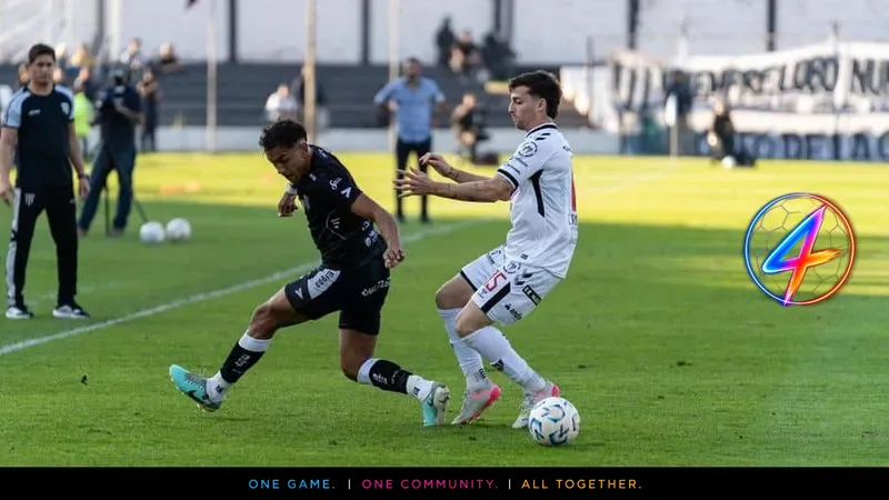 Craig McLeish firma Samuel Ramos per lo St Mirren