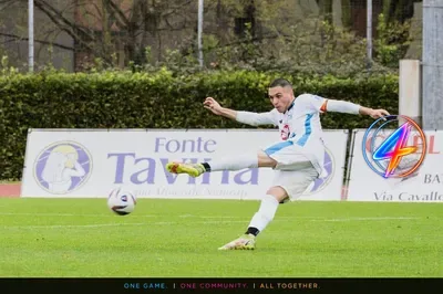 Ronaldinho si accasa al Ravenna in Serie C