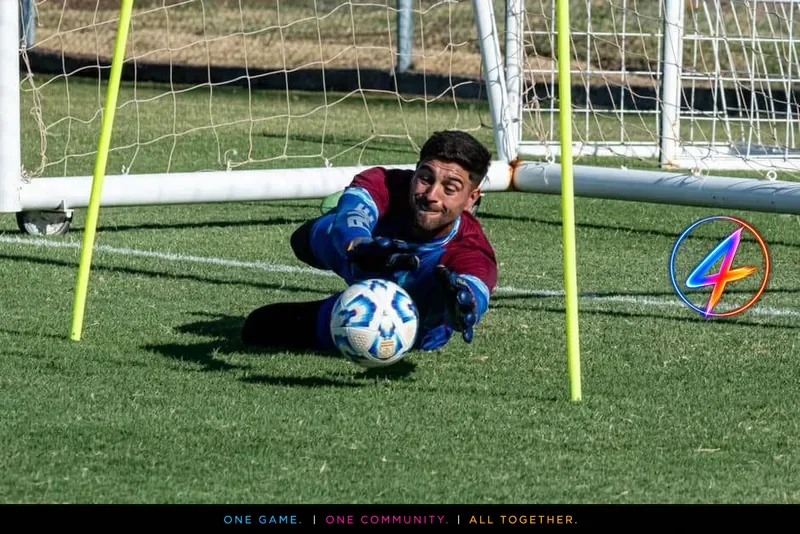 Hearts firmano Sabri Guendouz, Vrancken in bilico