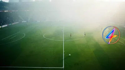 Urgenza dell'ultimo minuto spinge il Como italiano verso Brian Brobbey