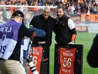 Olivier Pantaloni Honored by Lorient Fans Ahead of Final Match