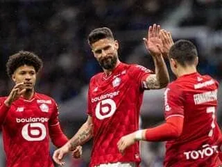 Olivier Giroud Leaves Door Open for Lille Extension