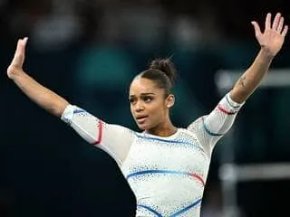 Mélanie De Jesus Dos Santos Returns for French Gymnastics Championships