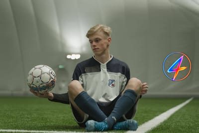 Feyenoord Rotterdam leent talent uit aan Dordrecht, Dumfries ondergaat medisch onderzoek bij Real Madrid
