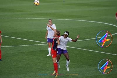 Zwane suspendu trois matchs après l'expulsion en Coupe du Monde