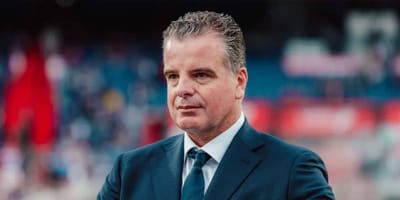 Feyenoord Dismisses Brian Priske, Welcomes Robin van Persie