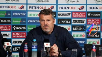 Oscar Garcia Declines to Confirm Ajax Coaching Future
