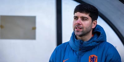 Almere City benoemt Anoush Dastgir tot nieuwe trainer