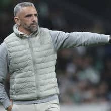 Rui Borges espera la decisión del Aston Villa para la pretemporada del Sporting