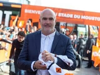 Le FC Lorient vise à nommer un nouvel entraîneur d'ici deux semaines